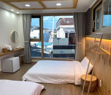 South Korea South Jeolla Province Mokpo vacation rental compare prices direct by owner 8910047