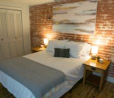 United States West Virginia Charles Town vacation rental compare prices direct by owner 24933156