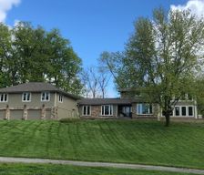 United States Iowa Council Bluffs vacation rental compare prices direct by owner 1296625