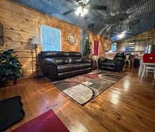 United States Texas Longview vacation rental compare prices direct by owner 33115108