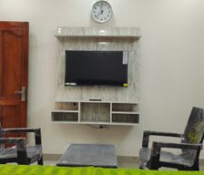 India Uttar Pradesh Ghaziabad vacation rental compare prices direct by owner 32733857