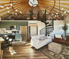 United States Utah Monticello vacation rental compare prices direct by owner 33006506