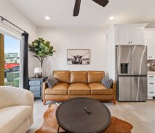 United States Louisiana Lafayette vacation rental compare prices direct by owner 32709587