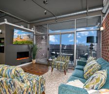 United States Ohio Akron vacation rental compare prices direct by owner 33143464