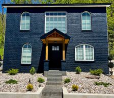 United States Indiana Madison vacation rental compare prices direct by owner 33541389