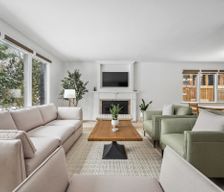 Canada Alberta Edmonton vacation rental compare prices direct by owner 33527604