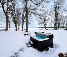 United States New York Bridgeport vacation rental compare prices direct by owner 33922669
