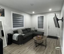 Canada Manitoba Winnipeg vacation rental compare prices direct by owner 32480064