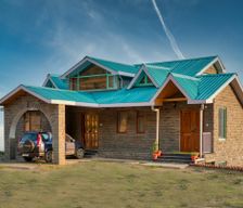 India Himachal Pradesh Koti vacation rental compare prices direct by owner 33960035