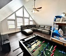 United States New York Rochester vacation rental compare prices direct by owner 33492036