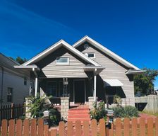 United States Illinois Moline vacation rental compare prices direct by owner 36915985