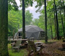 United States New York Willsboro vacation rental compare prices direct by owner 36811946