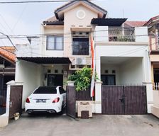 Indonesia Daerah Khusus Ibukota Jakarta Kecamatan Duren Sawit vacation rental compare prices direct by owner 36998335
