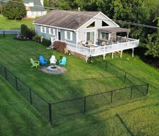 United States New York Clayton vacation rental compare prices direct by owner 11402528
