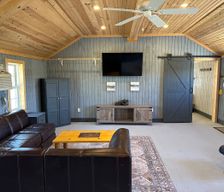 United States Nebraska Maxwell vacation rental compare prices direct by owner 38940663