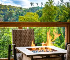 United States Tennessee Gatlinburg vacation rental compare prices direct by owner 38461309