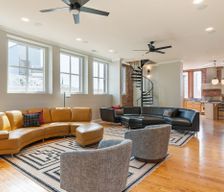 United States Kentucky Louisville vacation rental compare prices direct by owner 38299653