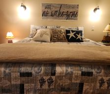 United States Michigan Traverse City vacation rental compare prices direct by owner 1063472