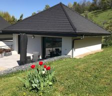 France Auvergne-Rhône-Alpes Épersy vacation rental compare prices direct by owner 4812649