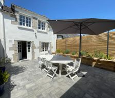 France Bretagne Saint-Gildas-de-Rhuys vacation rental compare prices direct by owner 12116436