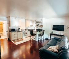 United States California Sacramento vacation rental compare prices direct by owner 7517675