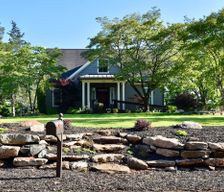 United States South Carolina Walhalla vacation rental compare prices direct by owner 9617515