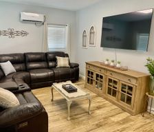 United States California Lancaster vacation rental compare prices direct by owner 9462687