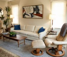 United States Wisconsin Milwaukee vacation rental compare prices direct by owner 11756364