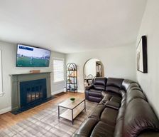 United States Kentucky Louisville vacation rental compare prices direct by owner 10577215