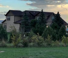 United States Wyoming Cheyenne vacation rental compare prices direct by owner 24702402