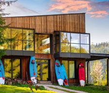 Romania Bistrița-Năsăud County Colibița vacation rental compare prices direct by owner 28104278