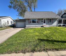 United States Iowa Cedar Rapids vacation rental compare prices direct by owner 28954612