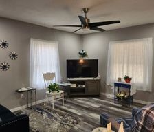 United States Kansas Pittsburg vacation rental compare prices direct by owner 34298470