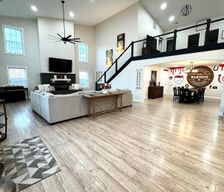 United States Kentucky Bardstown vacation rental compare prices direct by owner 32362397