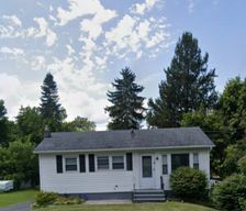 United States New York Jamesville vacation rental compare prices direct by owner 32693133