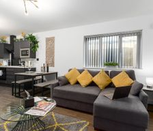 United Kingdom Wales Cardiff vacation rental compare prices direct by owner 29417890