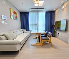 South Korea Daejeon Yuseong-gu vacation rental compare prices direct by owner 29492634