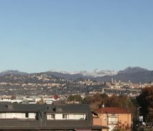 Italy Lombardia Azzano San Paolo vacation rental compare prices direct by owner 29221736