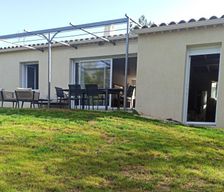 France Occitanie Saint-Laurent-de-Carnols vacation rental compare prices direct by owner 29465188