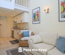 United Kingdom England Winkfield vacation rental compare prices direct by owner 28822902