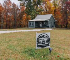 United States Kentucky Stanton vacation rental compare prices direct by owner 32731611