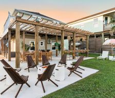 United States Texas Galveston vacation rental compare prices direct by owner 34698026