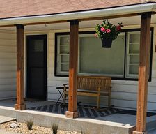 United States Kansas Topeka vacation rental compare prices direct by owner 32352653