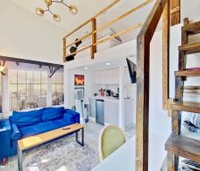 United States New York Brooklyn vacation rental compare prices direct by owner 32896936