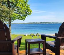 United States Michigan Suttons Bay vacation rental compare prices direct by owner 423224