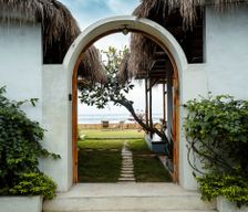 Indonesia Bali Nusa Penida vacation rental compare prices direct by owner 32753803