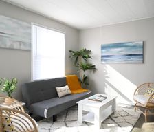 United States Michigan Monroe vacation rental compare prices direct by owner 36892561