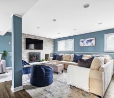 United States Illinois Lombard vacation rental compare prices direct by owner 33551126
