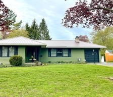 United States New York Massena vacation rental compare prices direct by owner 34089320