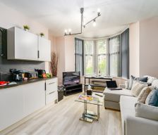 United Kingdom Wales Cardiff vacation rental compare prices direct by owner 33983286